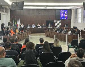 O Plenário da Câmara de João Monlevade foi palco do lançamento do “Projeto Chame a Frida”