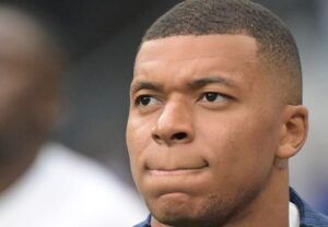 PSG rebate Mbappé após declaração polêmica: ‘Não tem classe’