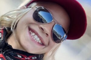 Piloto de 9 anos morre em decorrência de acidente de moto em competição