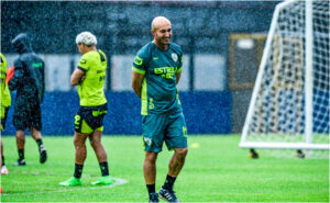 Cauan de Almeida em treino do Amrica (foto: Mouro Panda/Amrica)