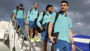 Desembarque da Seleo Brasileira em Orlando (foto: Rafael Ribeiro/CBF)