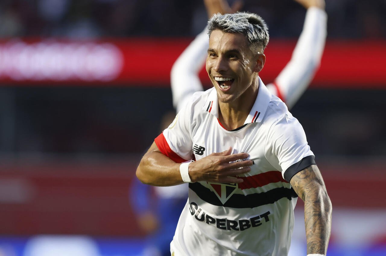 Ferreirinha retorna ao time titular do So Paulo aps cumprir suspenso - (foto: Rubens Chiri/Saopaulofc.net) Ferreirinha retorna ao time titular do So Paulo aps cumprir suspenso - (foto: Rubens Chiri/Saopaulofc.net)