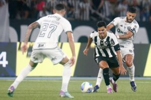 Botafogo e Atltico (foto: Vtor Silva/Botafogo)