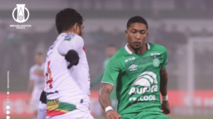 Jogadores de Chapecoense e Brusque (foto: Tiago Meneghini/ACF)