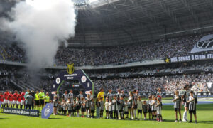 Atltico contou com o apoio de 39.767 torcedores diante do Atltico-GO (foto: Gladyston Rodrigues/EM/D.A)