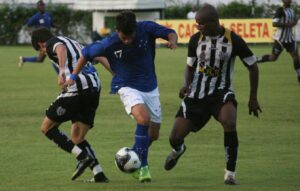 Bernardo, do Cruzeiro (foto: Fernando Souza/Esp. EM/D. A Press)