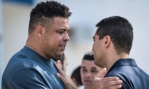 Braço-direito de Ronaldo no Cruzeiro encaminha acerto com quarto clube em menos de um ano