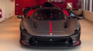 F1: ex-piloto da Ferrari ganha carro de luxo avaliado em R$13,9 milhões