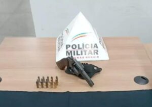 Homem preso com revólver e munições em Fabriciano