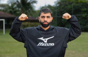 Cruzeiro: Gabigol reage à divulgação de público para apresentação no Mineirão