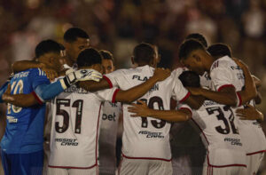 Flamengo empata com Madureira e segue sem vencer no Carioca