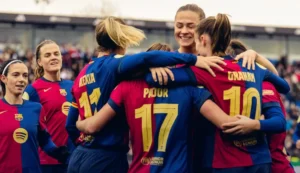 Jogadoras do Barcelona comemorando um dos gols na final (foto: Barcelona/Divulgao)