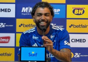 No Cruzeiro, Gabigol zoa torcedor ilustre do Atlético: ‘Ganhei o 1º título lá’