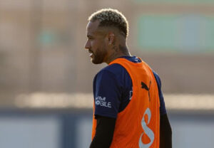 Neymar em treino do Al-Hilal (foto: Reproduo/Al-Hilal )