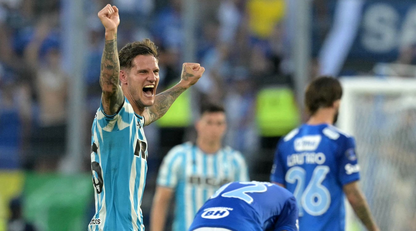 Racing x Cruzeiro - (foto: JUAN MABROMATA / AFP)