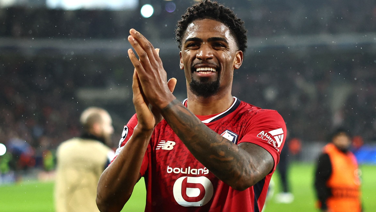 Alexsandro pelo Lille - (foto: Sameer AL-DOUMY / AFP)