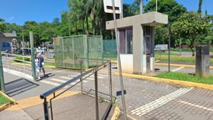 HMC realiza obras no estacionamento principal