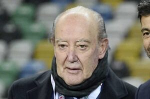 Pinto da Costa ficou 42 anos e conquistou 69 ttulos na presidncia do Porto (foto: Foto: Octavio Passos/Getty Images)