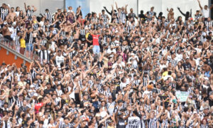 Torcida do Atltico no Mineiro (foto: Ramon Lisboa/EM/DA.Press)