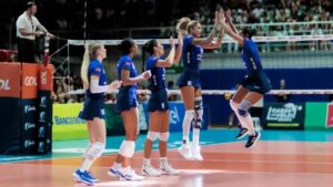 Bauru enfrenta Minas ao vivo hoje na Superliga Feminina de Vôlei