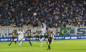 Democrata x Cruzeiro (foto: Edsio Ferreira/EM D.A Press)