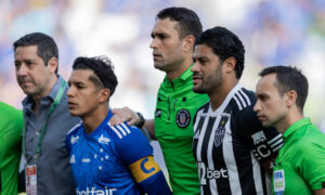 Romero e Hulk antes do clssico entre Cruzeiro e Atltico nos EUA (foto: Pedro Souza/Atltico)