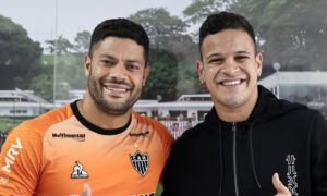 Hulk do Atltico e Hulk do Itabirito se encontraram em 2022 (foto: Divulgao/Atltico)