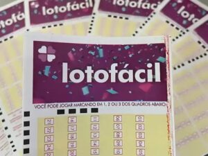 Lotofácil sorteia R$ 12 milhões nesta quinta-feira; saiba como participar