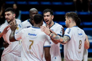 Minas derrotou Guarulhos na Superliga Masculina de Vlei (foto: Hedgard Moraes/MTC)