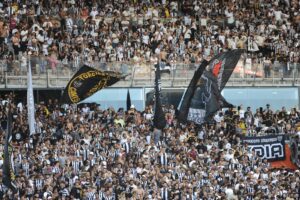 Torcida do Atltico (foto:  Alexandre Guzanshe/EM/D.A Press.)