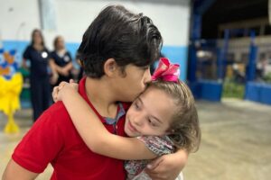 Café com Amor: Educação de Ipatinga promove noite especial para alunos com Síndrome de Down e suas famílias