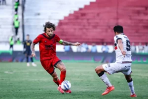 Sport ganhou do Santa Cruz e est na final do Pernambucano (foto: Paulo Paiva / Sport Recife)