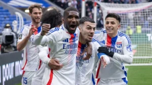 Lyon venceu o Le Havre por 4 a 2 (foto: Divulgao/Lyon)