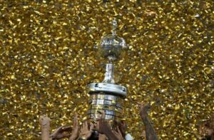 Taa da Libertadores (foto: Carl de Souza/AFP via Getty Images)