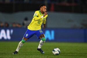 Neymar em campo pela Seleo Brasileira (foto:  Eitan ABRAMOVICH / AFP)