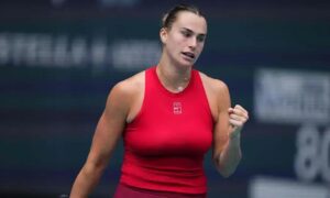 Aryna Sabalenka avança no Miami Open e comete erro inusitado ao comemorar