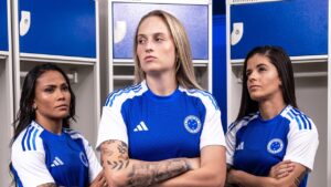 Elenco feminino do Cruzeiro (foto: Divulgao)