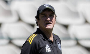 Cuca durante treino do Atltico na Cidade do Galo (foto: Pedro Souza/Atltico)