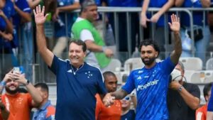 Gabigol promete 20 gols no Brasileirão, afirma gestor Pedro Lourenço