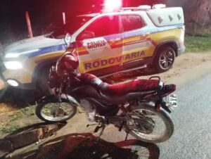 Jovem é detido com moto furtada em Santana do Paraíso