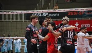 Minas perde para Bauru, mas conquista ponto e se mantém na vice-liderança da Superliga Masculina