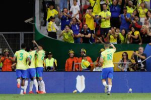 Brasil ganhou da Colmbia por 2 a 1 (foto: Sergio Lima/AFP)