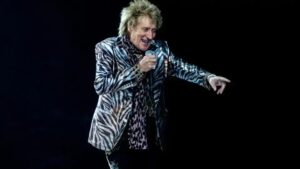 Rod Stewart e Ruby encantam fãs em emocionante apresentação ao vivo