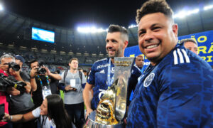 Pezzolano e Ronaldo (foto: Ramon Lisboa/EM/D.A Press)