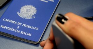 Setor de serviços lidera demissões e Vale do Aço fecha janeiro no vermelho