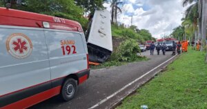 Ônibus Queda Ipatinga