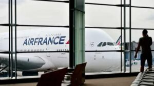 Air France-KLM reduz prejuízo e supera expectativa de receita no 1º trimestre