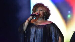 Alcione denuncia uso de imagem em propaganda falsa com IA