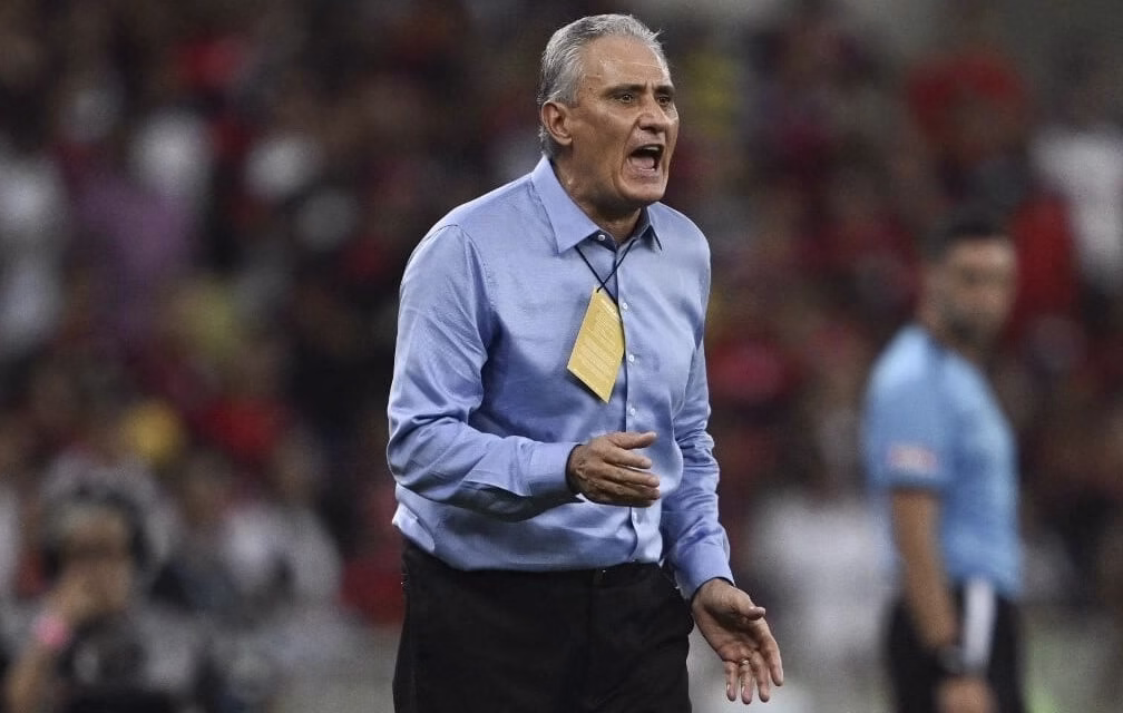 Tite diz que Corinthians não se modifica, mas se adapta (Foto: Daniel Augusto Jr)