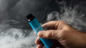 Governo exige retirada de conteúdos sobre cigarros eletrônicos das redes sociais